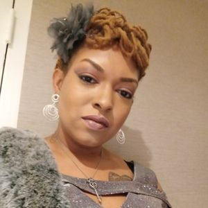 Meet your Posher, Adrien